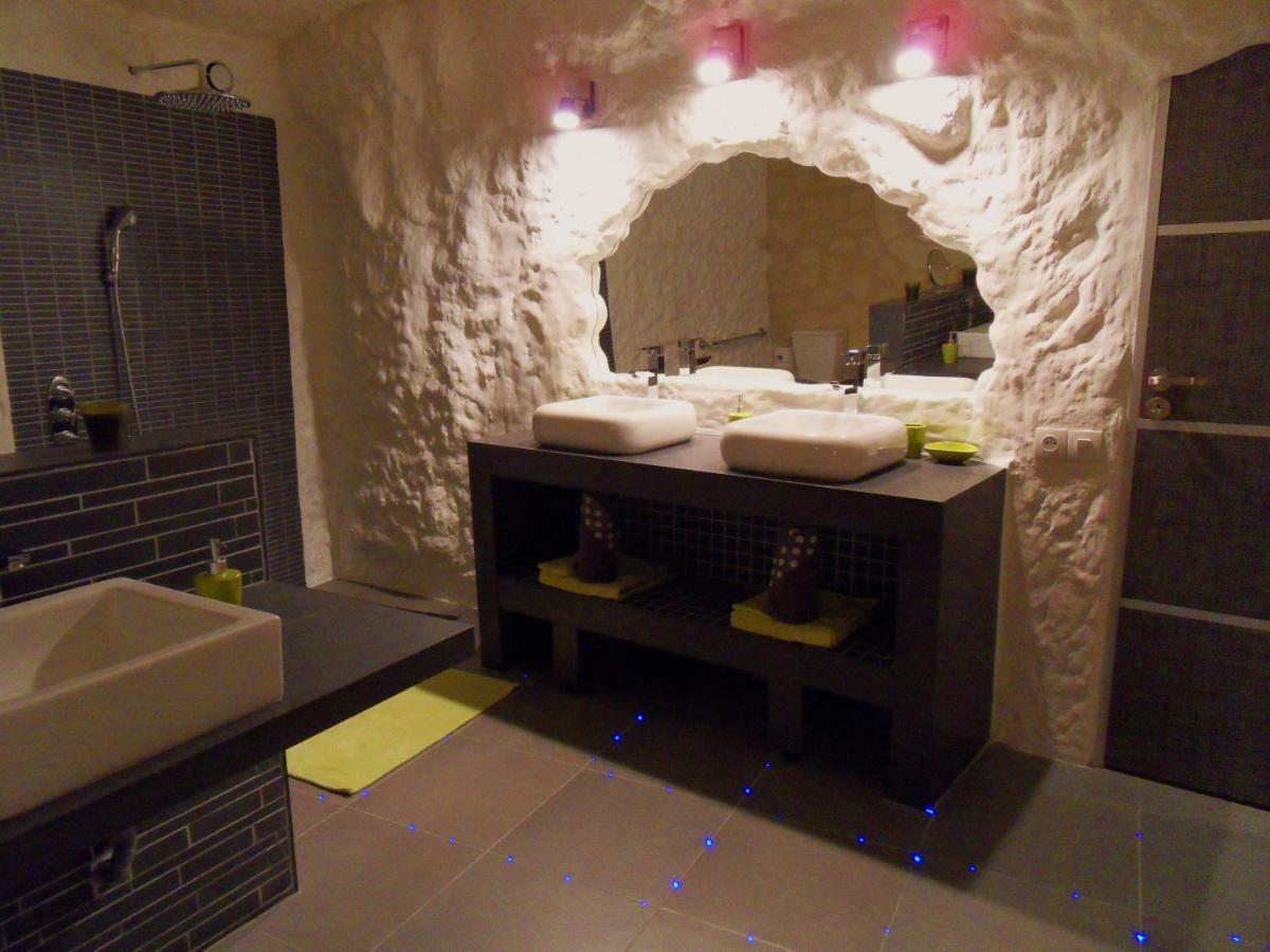 Bed and Breakfast Troglodelice Azay-le-Rideau Exterior foto