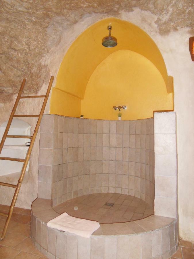 Bed and Breakfast Troglodelice Azay-le-Rideau Exterior foto
